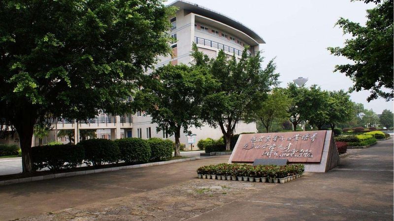 双面PCB板一平方价格，揭秘其背后的成本构成**